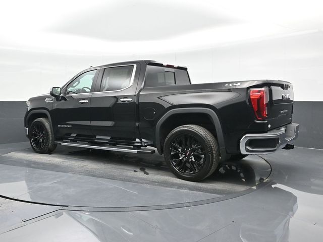 2024 GMC Sierra 1500 SLT 2