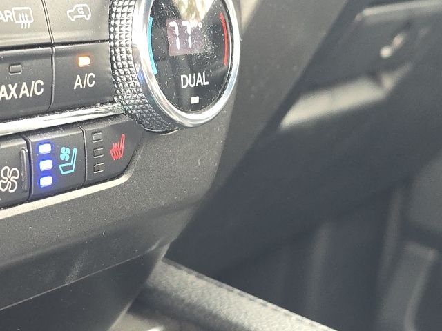 2021 Ford Expedition XLT:168632A