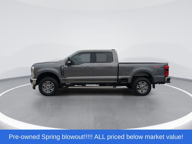 Used 2024 Carbonized Gray Metallic Ford Lariat image 5