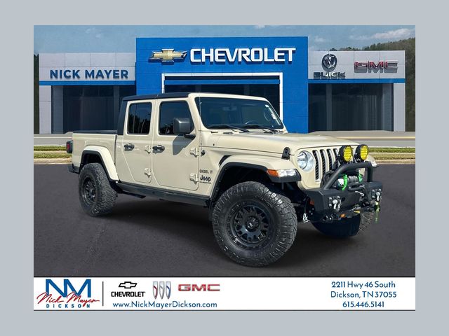 2022 Jeep Gladiator Overland Crew Cab 4WD