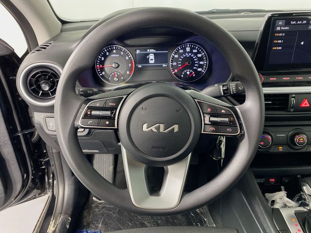 2024 Kia Forte LX 10