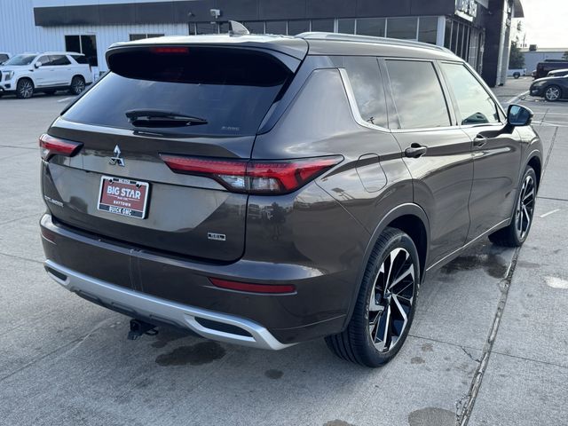 2022 Mitsubishi Outlander SEL Brown at North Houston Mitsubishi