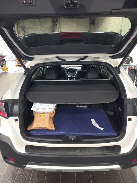 2024 Subaru Outback Limited White at Sutliff Volkswagen