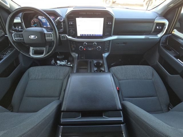 2022 Ford F-150 XLT:B02004