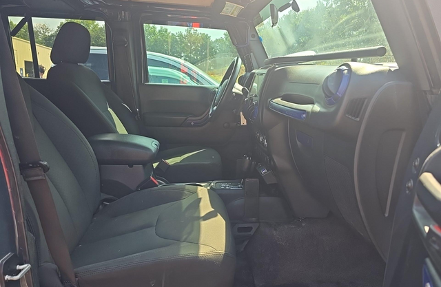 Used 2017 Jeep Wrangler SUV
