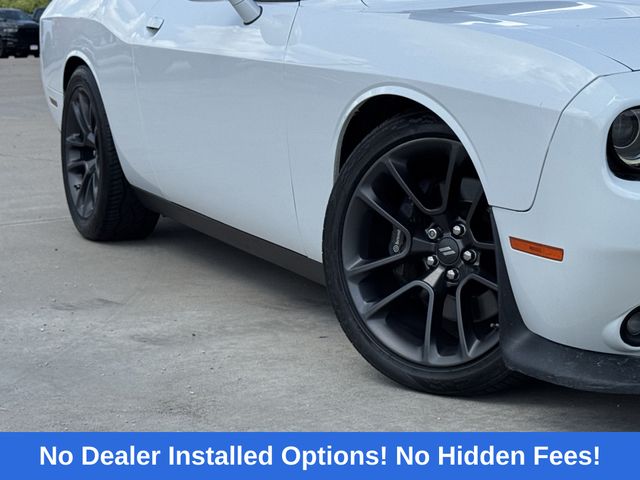 2021 Dodge Challenger R/T Scat Pack White at Bravo Nissan