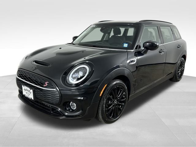 2024 MINI Cooper S Clubman Signature 9