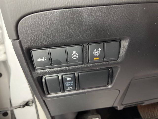 2023 Brilliant Silver Metallic Nissan Armada SL RWD SUV
