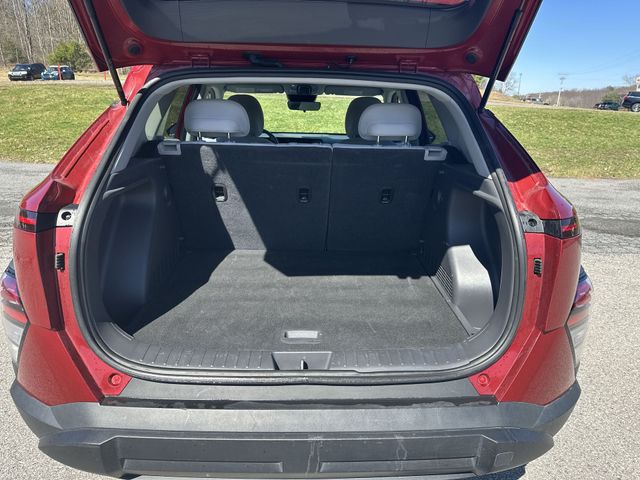 Used 2025 Red Hyundai SEL image 21