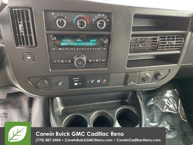 2018 GMC Savana 2500 Work Van 6