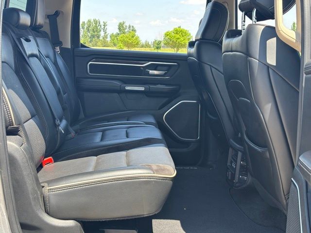 2019 Ram 1500 Laramie Crew Cab 4x4 5'7" Box
