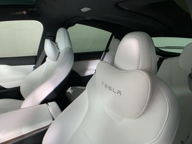 2023 Tesla Model X Standard Range 13