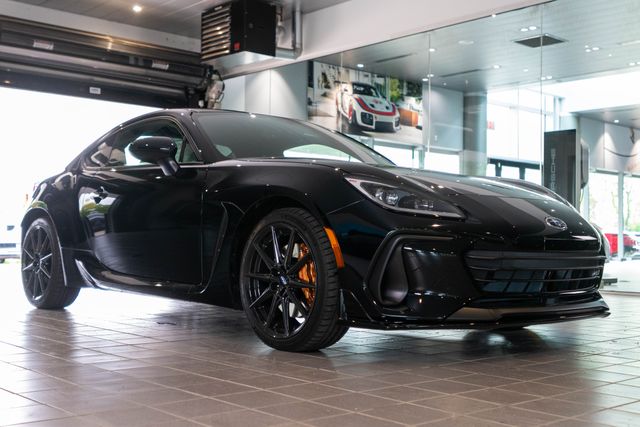Crystal Black Silica 2025 Subaru BRZ tS RWD Coupe Rear-Wheel Drive 6-Speed Manual