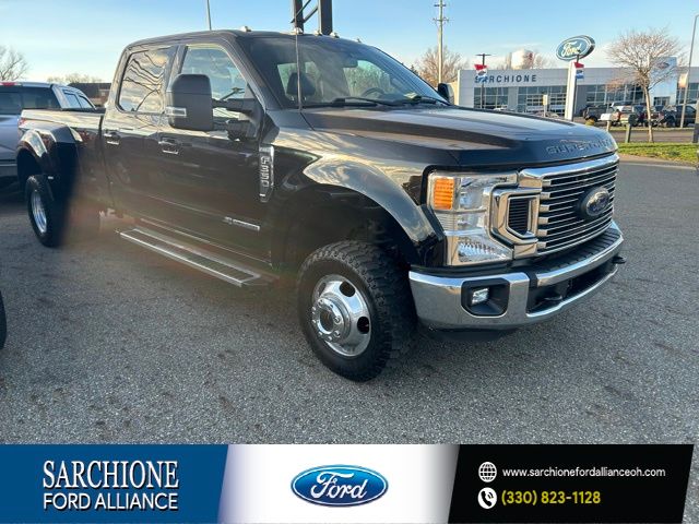 2022 Ford F-350 Super Duty Lariat Crew Cab LB DRW 4WD