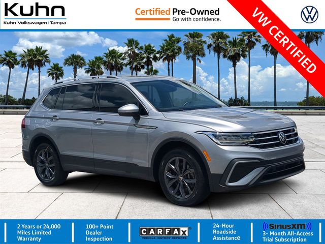 Pyrite Silver Metallic 2022 Volkswagen Tiguan SE FWD SUV / Crossover Front-Wheel Drive 8-Speed Automatic