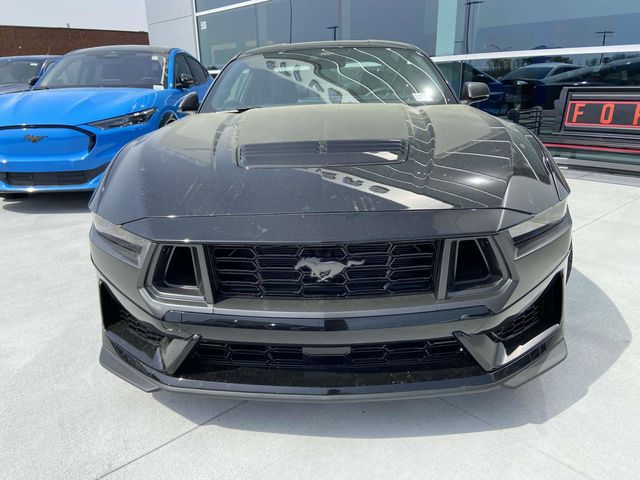 2024 Ford Mustang Dark Horse 2