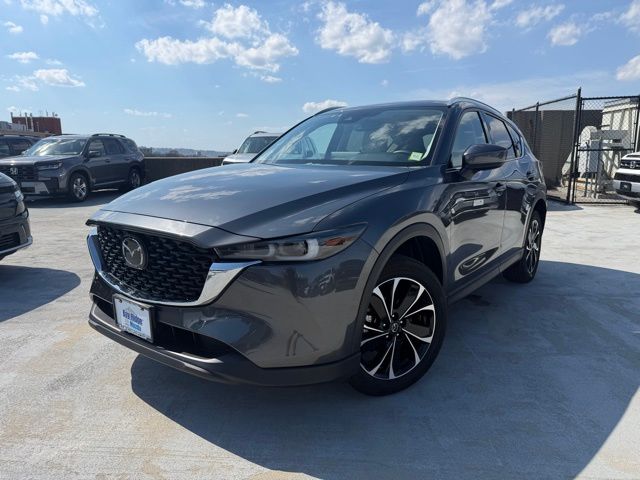 2023 Mazda CX-5 S Premium package