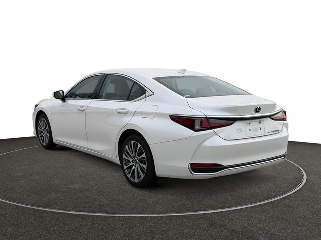 Certified Used 2021 White Lexus 250 image 3