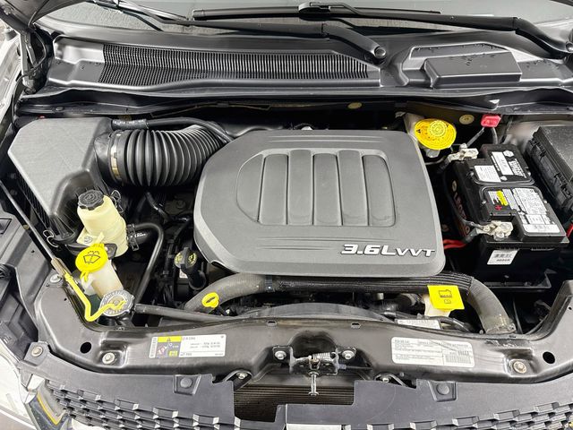 Used 2017 Dodge Grand Caravan Van