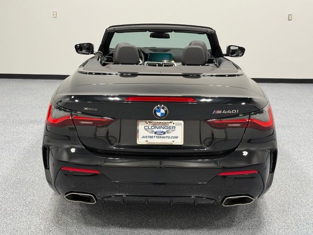 Used 2023 Black BMW M440i xDrive image 10