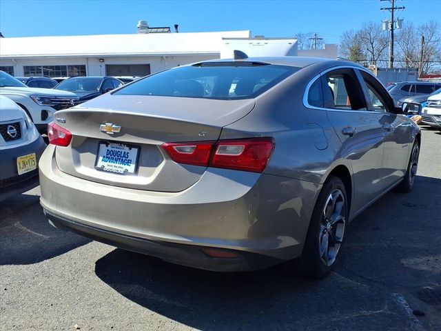 2023 Chevrolet Malibu - Image 8