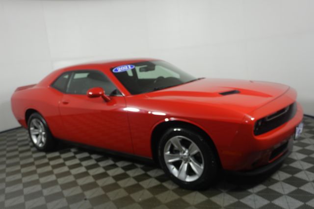 Torred Clearcoat 2021 Dodge Challenger Coupe Rear-Wheel Drive 8-Speed Automatic