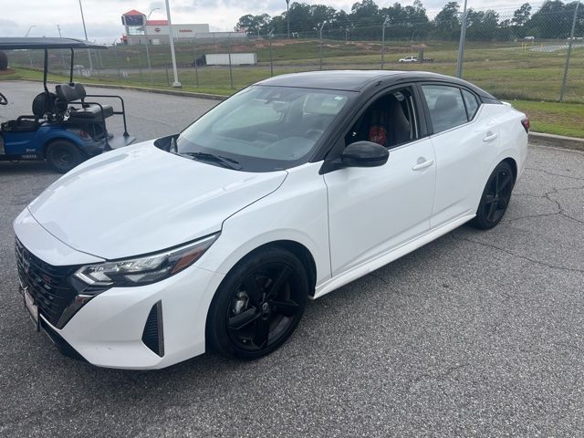 2024 Nissan Sentra SR CVT's photo