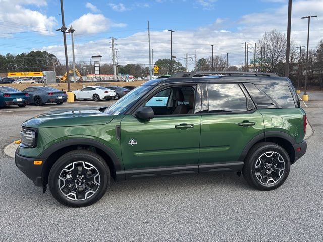 New 2025 Green Ford Outer Banks image 6