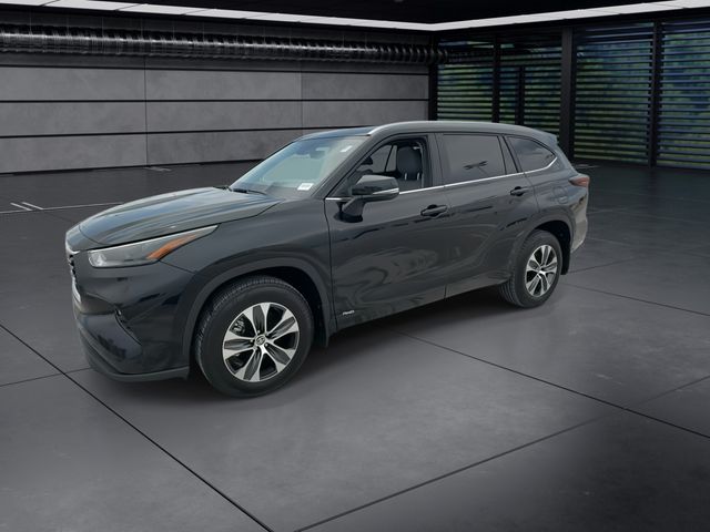 Used 2026 Toyota Highlander Hybrid SUV