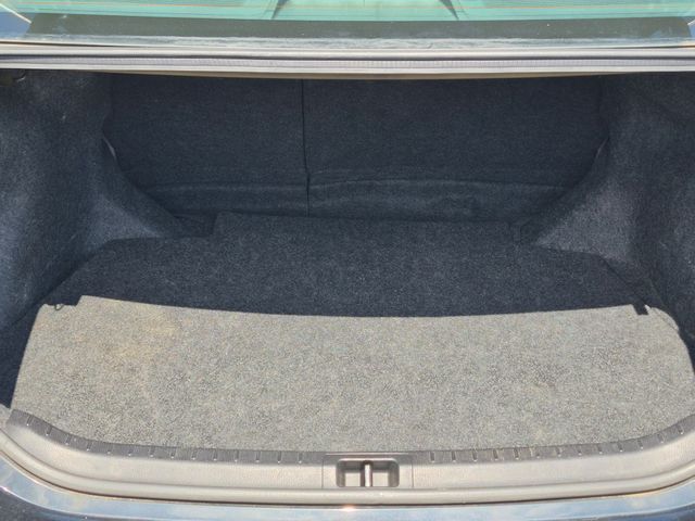 2014 Toyota Corolla - Image 28