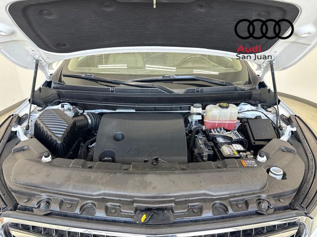 Used 2020 White Buick Essence image 4