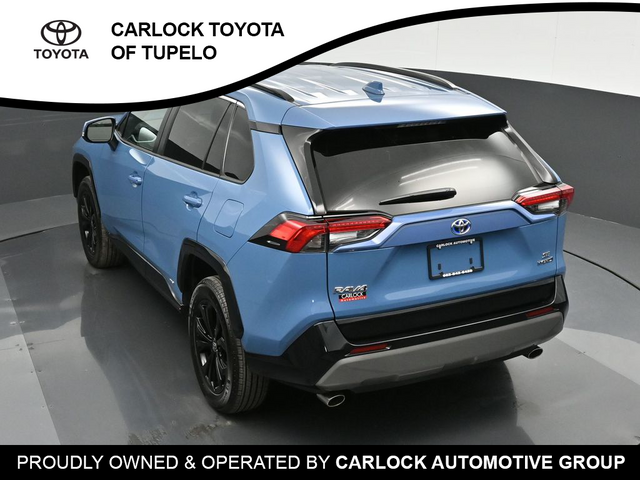 2024 Toyota RAV4 Hybrid SE 31