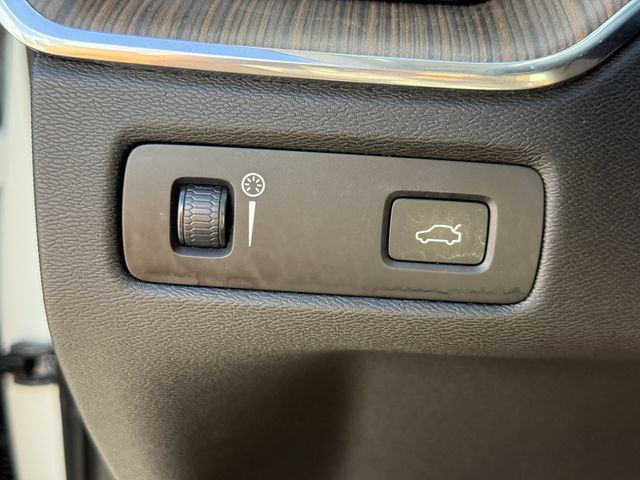 2021 Volvo XC60 T5 Momentum White at Joe Myers Mazda Kia