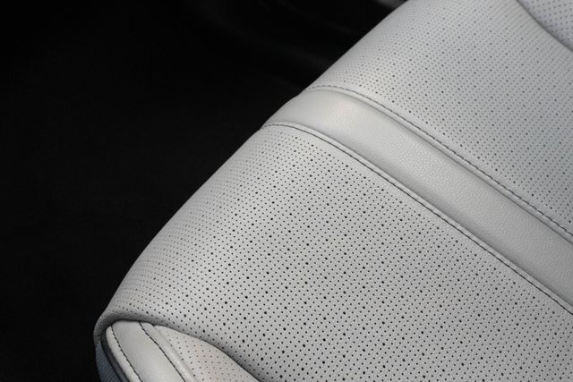 Used 2025 Honda Pilot SUV