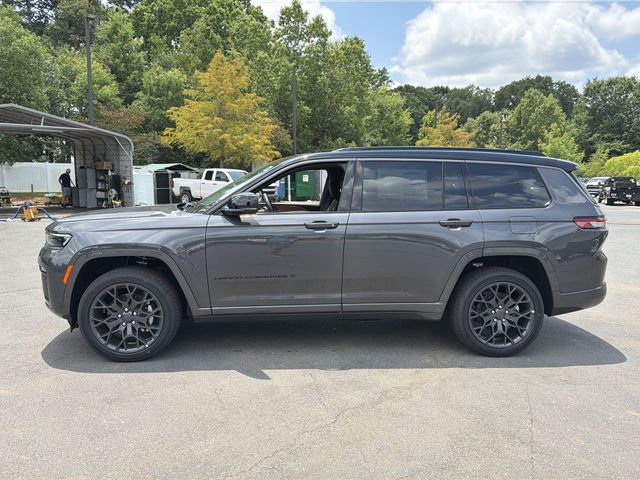 New 2026 Baltic Gray Metallic Clear-Coat Exterior Paint Jeep Summit image 10