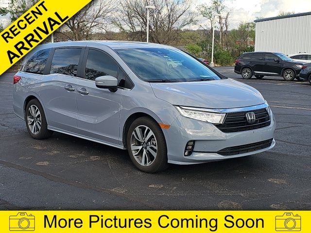 2023 Honda Odyssey Touring FWD