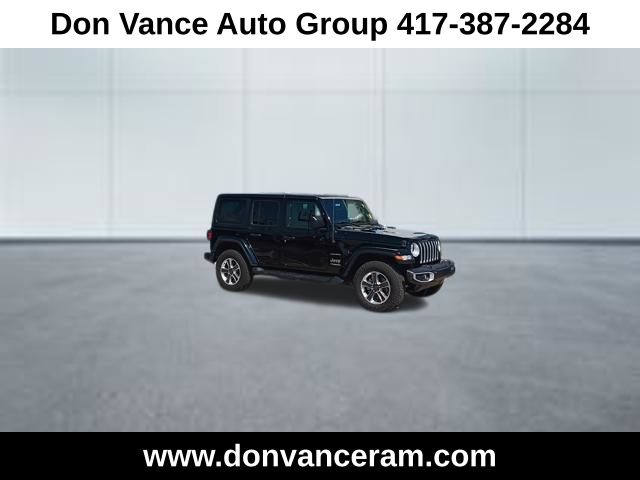 Black Clearcoat 2022 Jeep Wrangler Unlimited Sahara 4WD SUV / Crossover Four-Wheel Drive 8-Speed Automatic