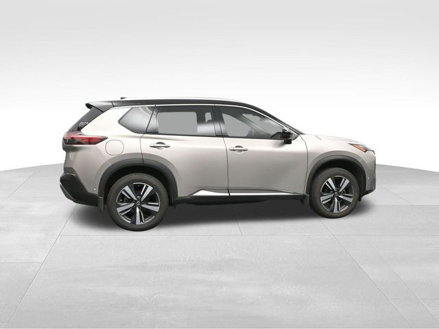 2021 Nissan Rogue Platinum 3