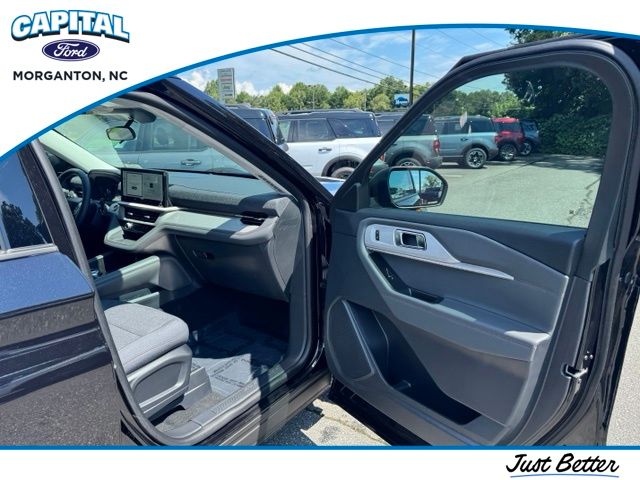 New 2026 Black Ford Active image 14