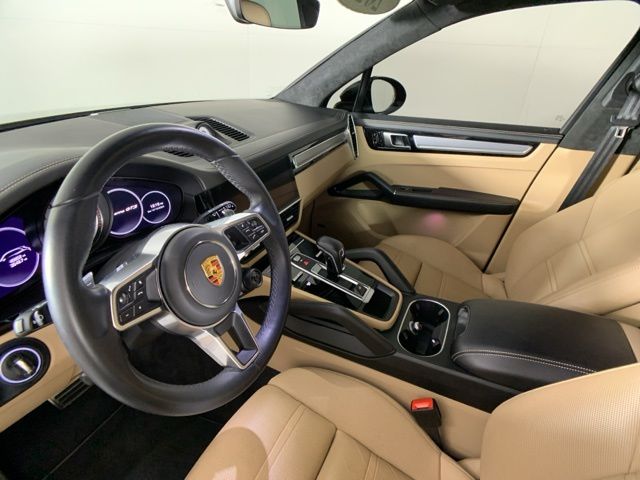 2021 Porsche Cayenne GTS 13