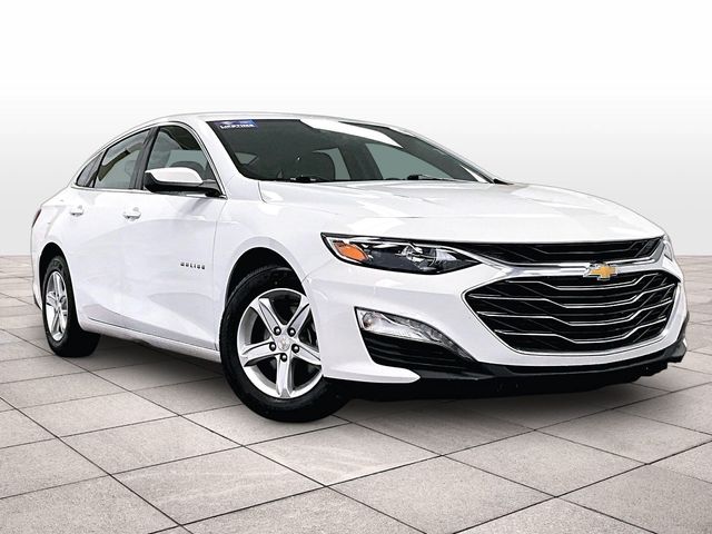2023 Chevrolet Malibu LT White at Klick Lewis Buick Chevrolet
