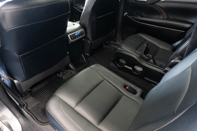 Used 2018 Toyota Highlander Hybrid SUV