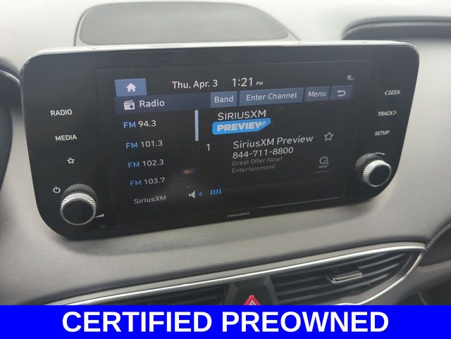 2022 Hyundai Santa Fe SEL photo
