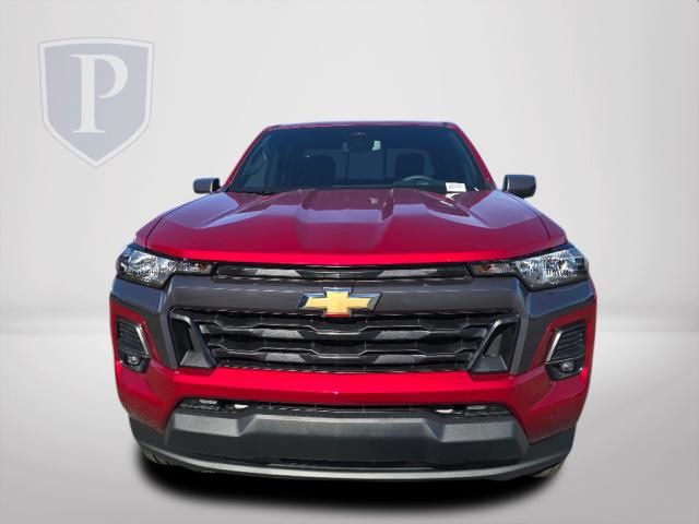 2024 Chevrolet Colorado LT 12