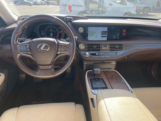 2018 Lexus LS  12