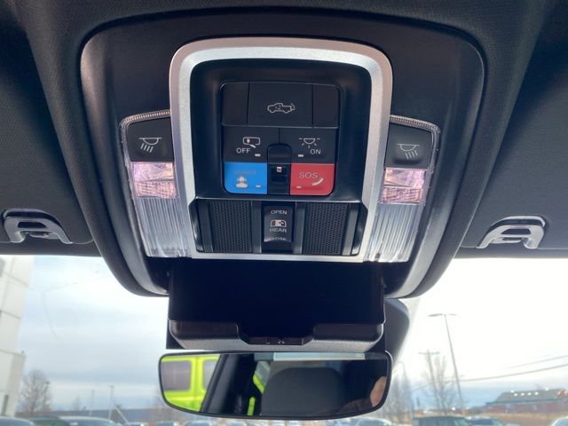 2026 Ram 1500 Big Horn/Lone Star - Diamond Black Crystal Pearlcoat exterior view 16