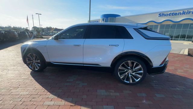 Used 2024 Cadillac LYRIQ SUV
