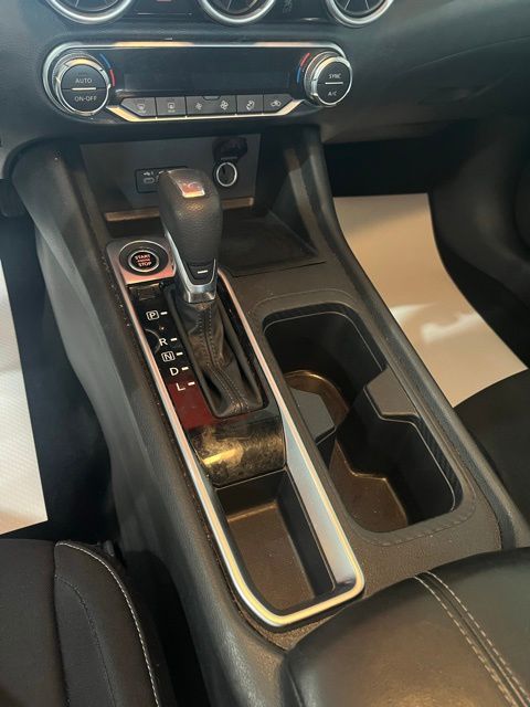 2021 Nissan Sentra SV photo