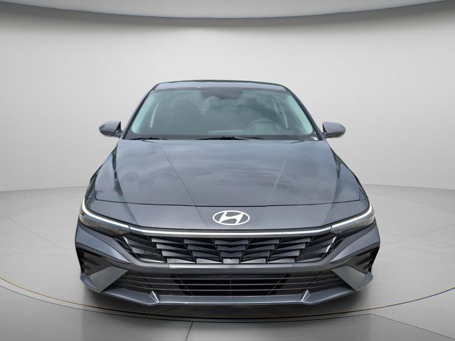 2026 Hyundai Elantra - $22,659