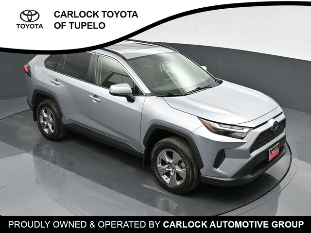 2022 Toyota RAV4 Hybrid XLE 29